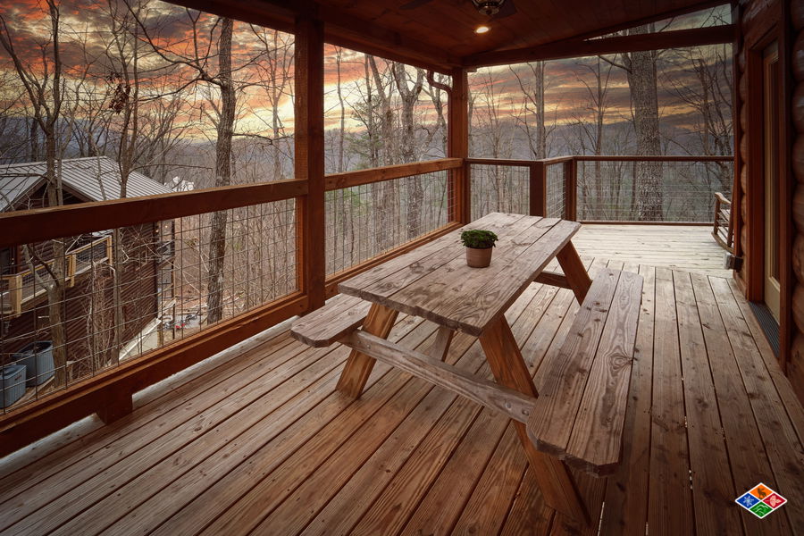 Old Papa Bear Lodge Gatlinburg Cabin