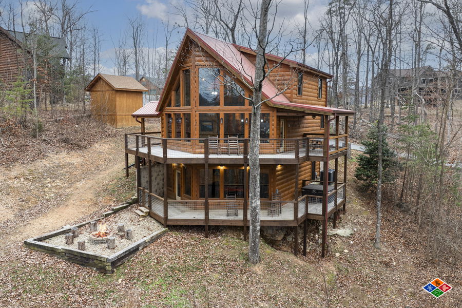 Old Papa Bear Lodge Gatlinburg Cabin