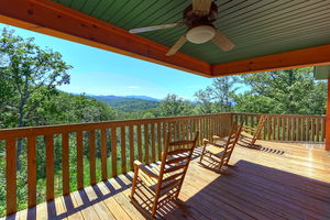 Big Bear Lodge