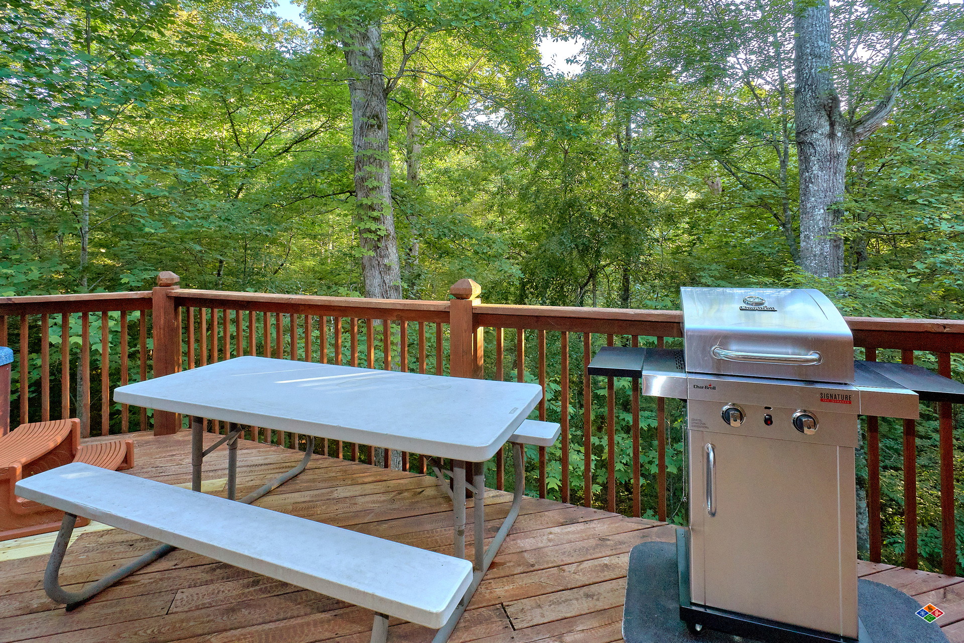 Hickory Lodge