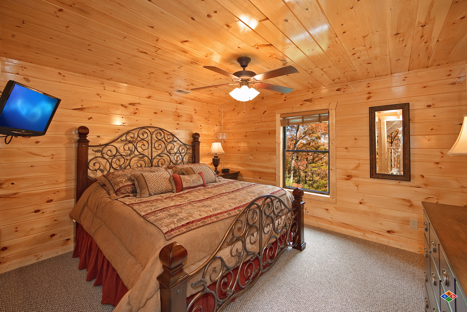 Lazy Daze Lodge - Gatlinburg Cabin - Smoky Mountains