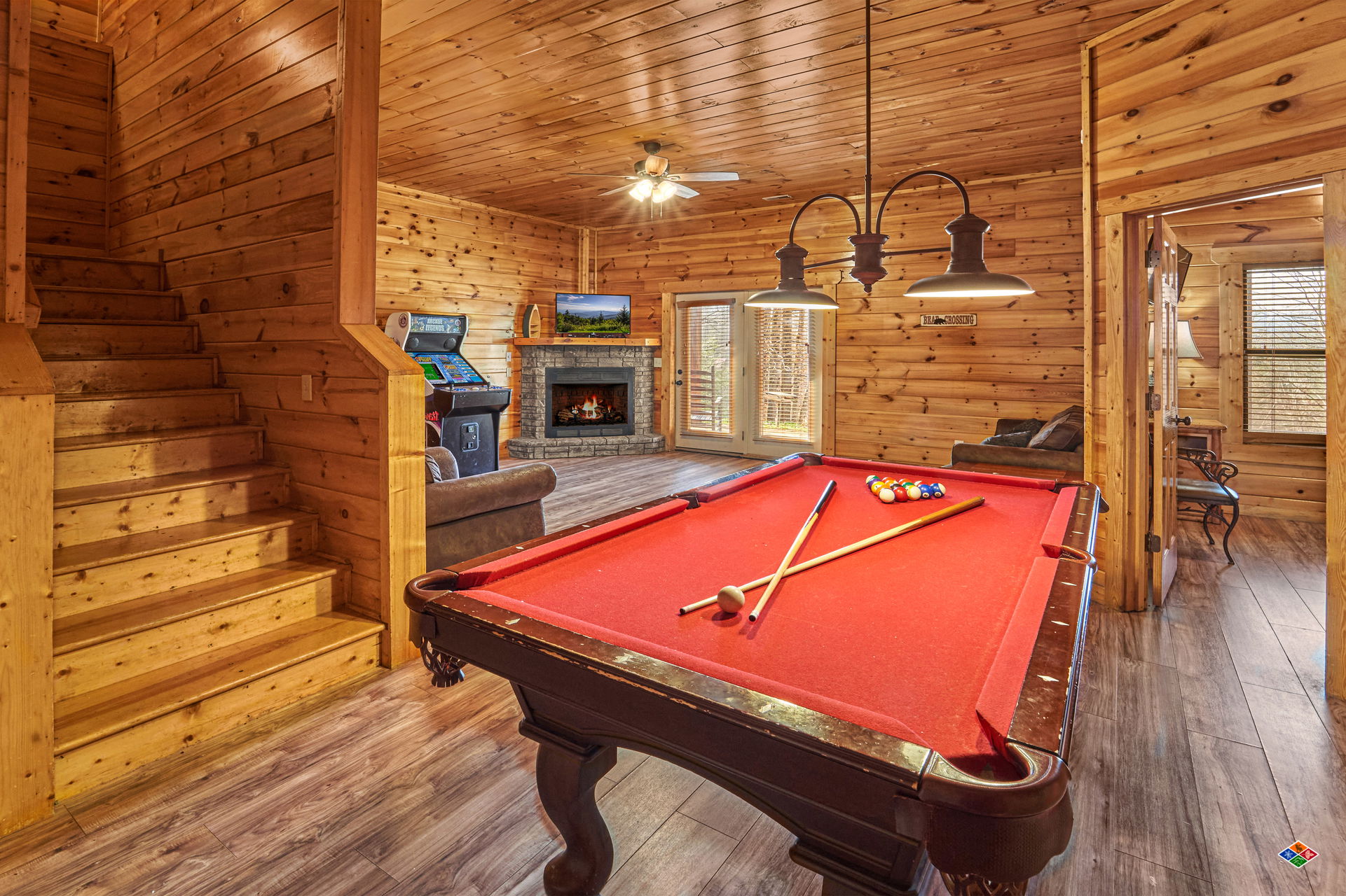 Majestic Views - Gatlinburg Cabin - Smoky Mountains