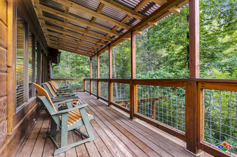 Enjoy outdoor living in your 4 Bedroom Luxury Cabin