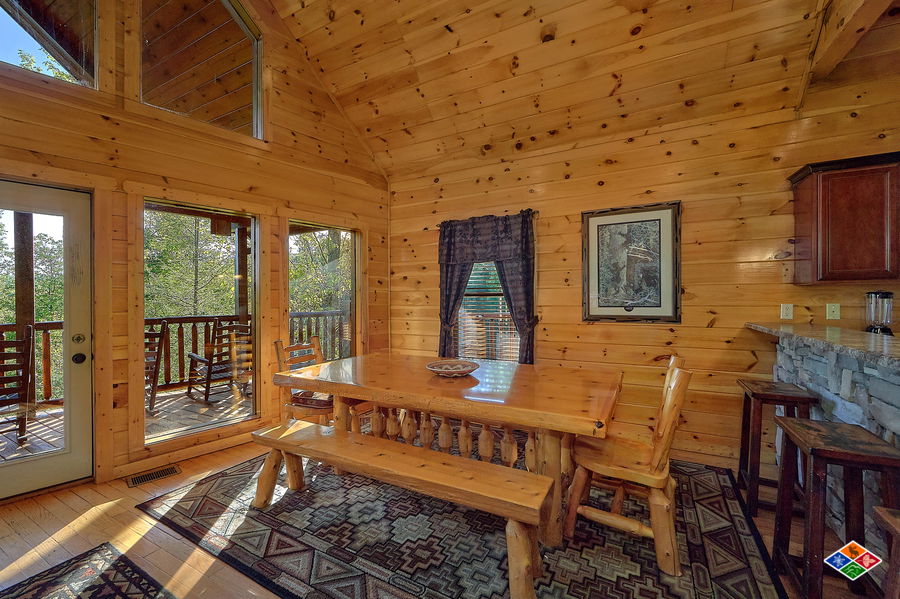 Sunset Chalet - Gatlinburg Cabin - Smoky Mountains