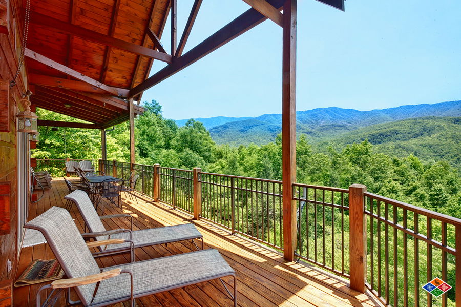 Wine Down Gatlinburg Cabin Smoky Mountains