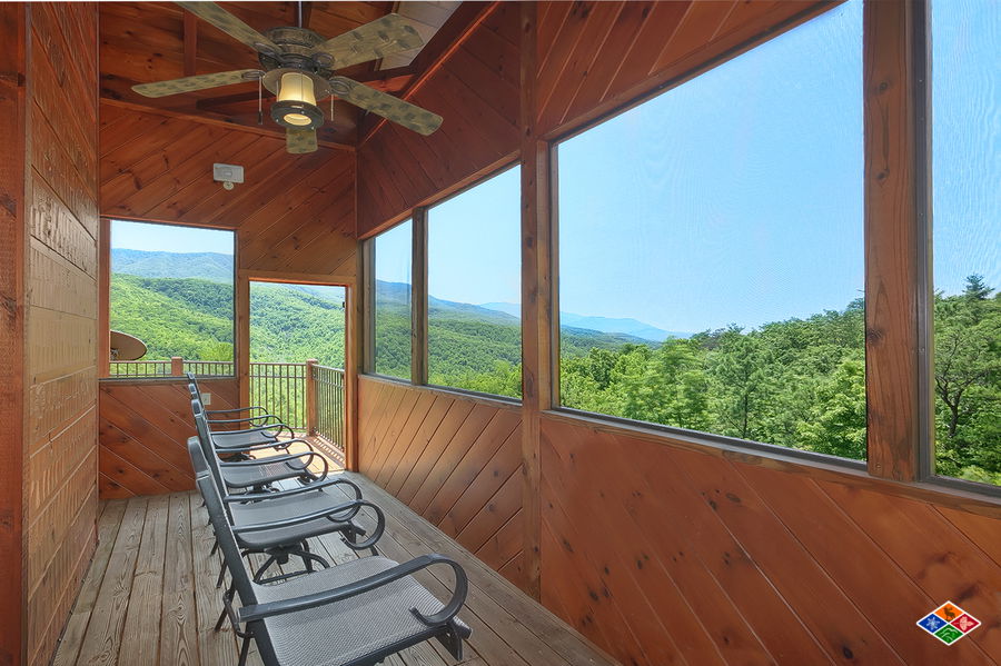 Wine Down Gatlinburg Cabin Smoky Mountains