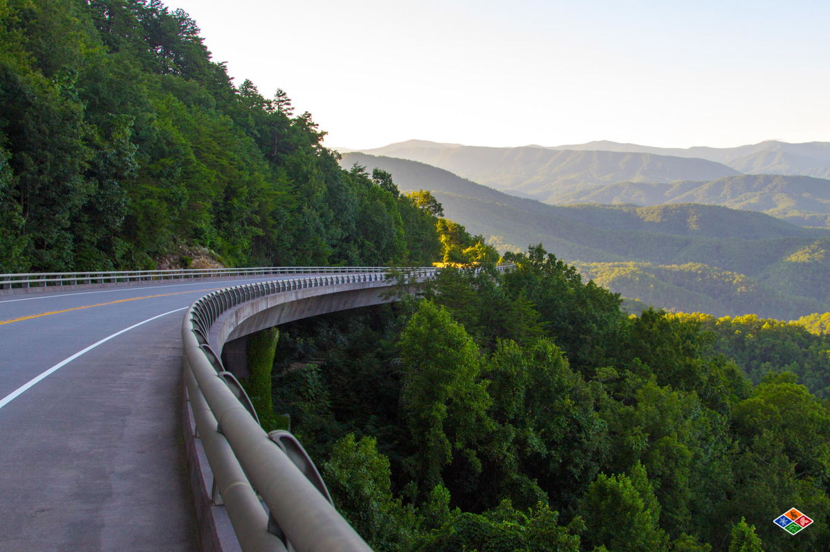 The Best Scenic Drives in the Smoky Mountains