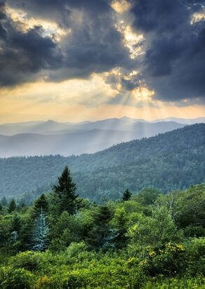 Summer Packing List for Your Gatlinburg Vacation
