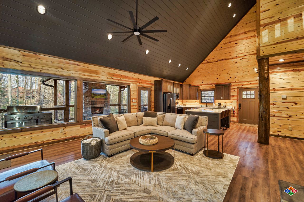 Adventure Splash Cabin