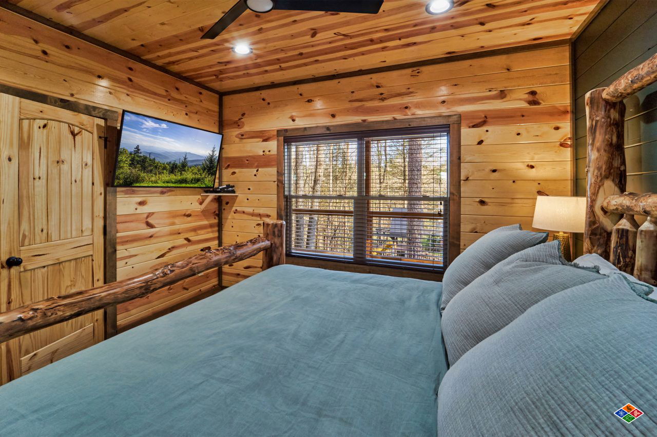 Adventure Splash Cabin