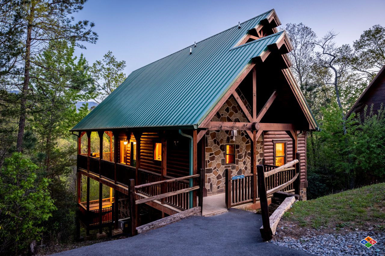Eagles Nest Gatlinburg Cabin Smoky Mountains