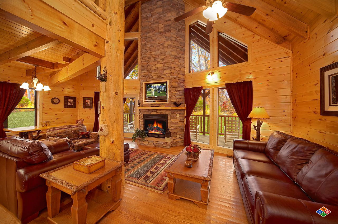 Grin & Bear It Gatlinburg Cabin Smoky Mountains