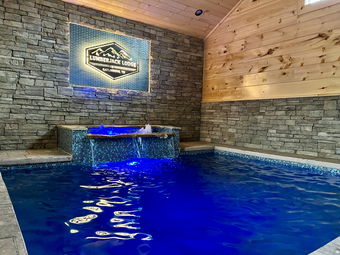 Lumberjack Lodge Photo
