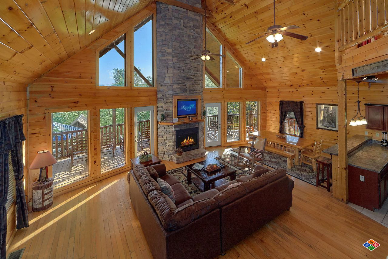 Sunset Chalet - Gatlinburg Cabin - Smoky Mountains