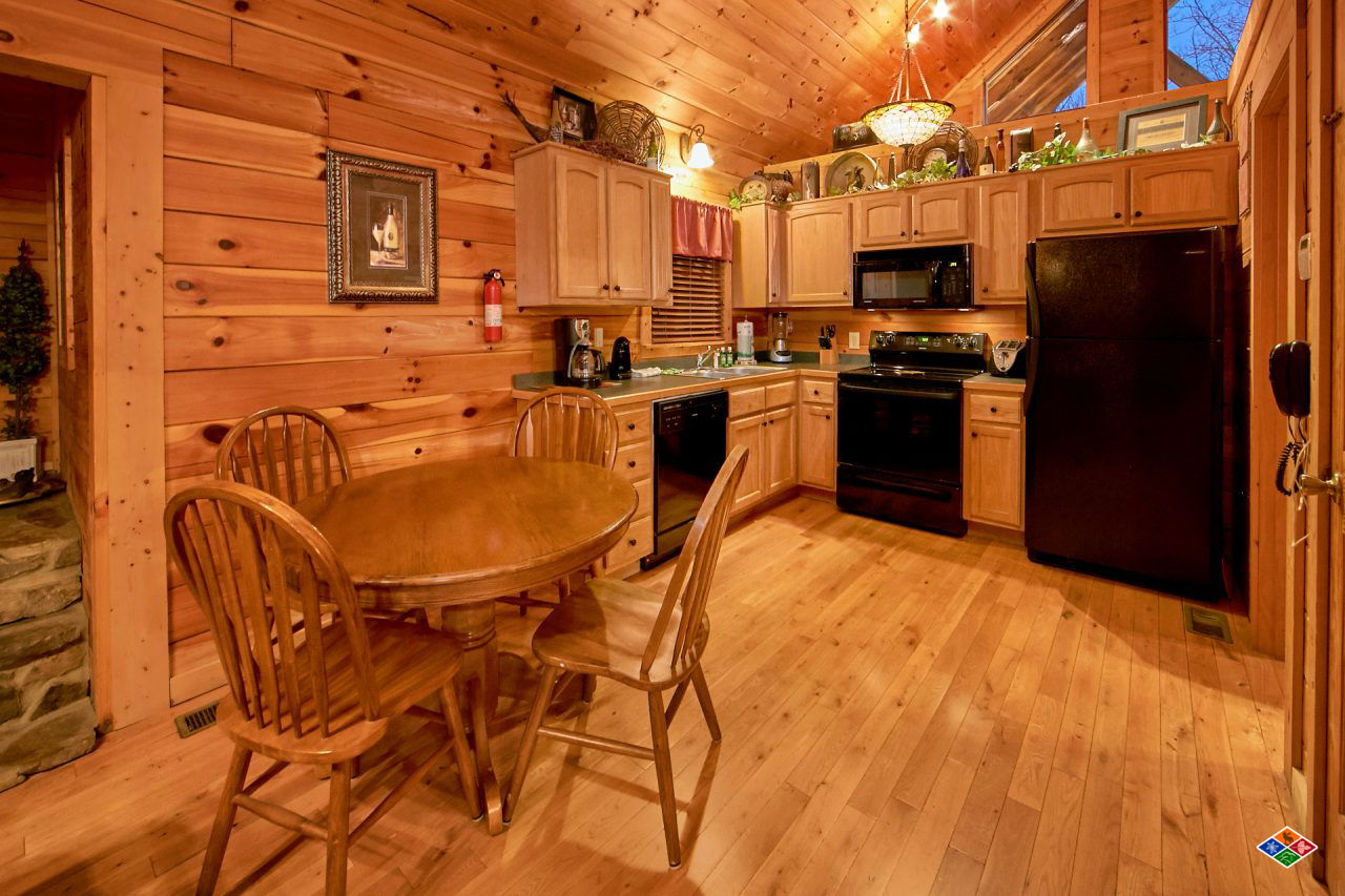 Splish Splash - Sevierville Cabin - Smoky Mountains