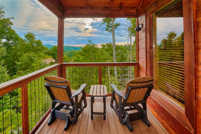Top 5 Reasons to Stay in a Cabin in the Smoky Mountains