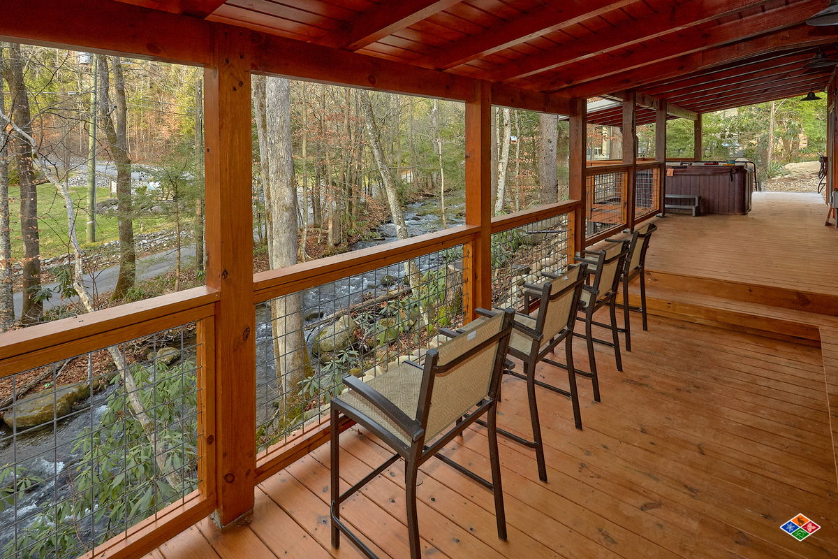 Gatlinburg cabins not high up in the mountains