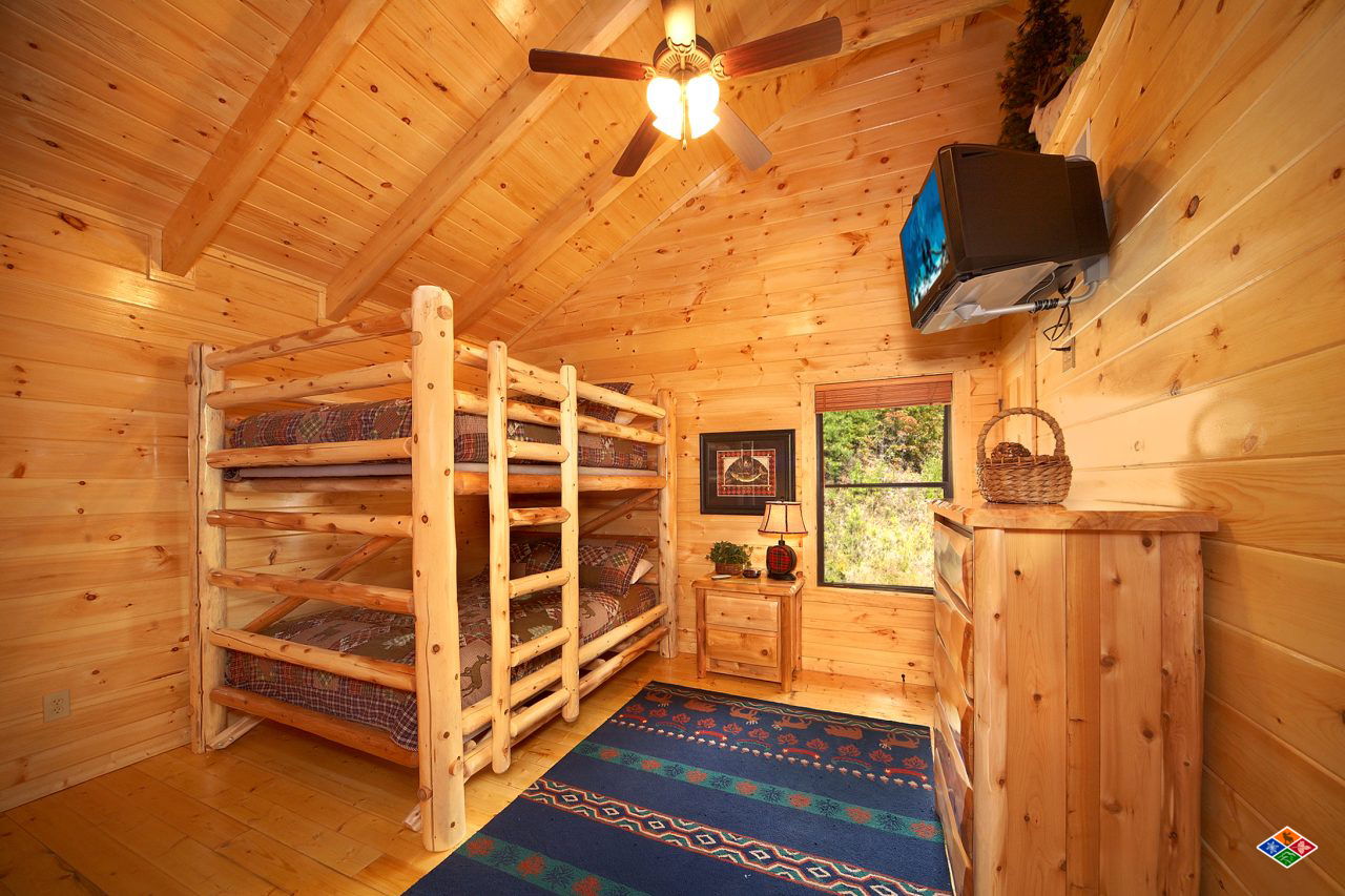 Tucked Inn - Gatlinburg Cabin - Smoky Mountains