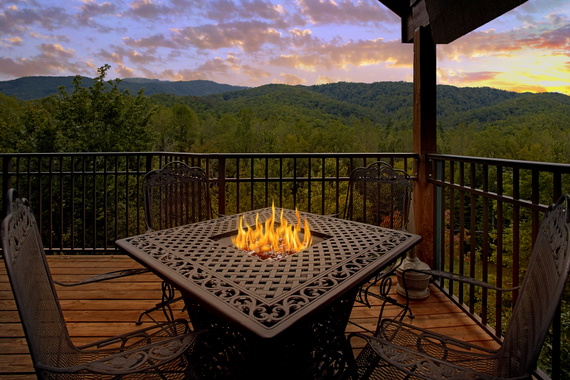 Want Free Gas and Groceries? How to Save Money on a Gatlinburg Vacation: Top 5 Ways